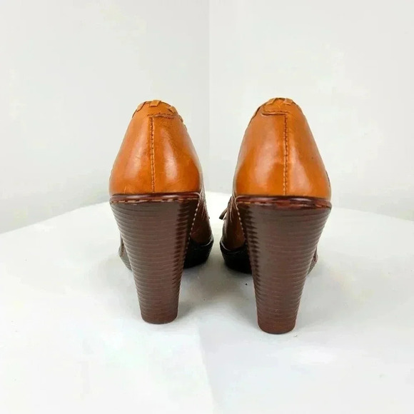 Dressing  for work, comfortable and beautiful. - Picture 2 of 5